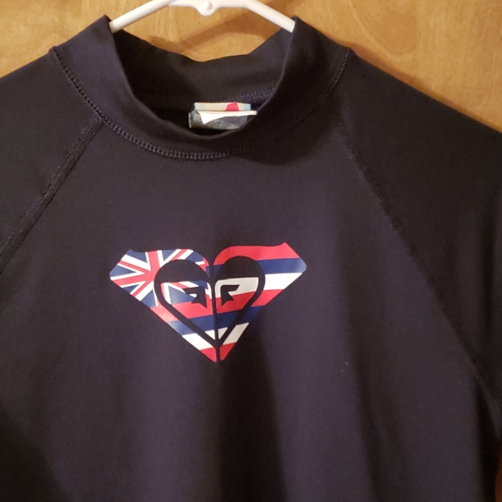 Roxy rashguard